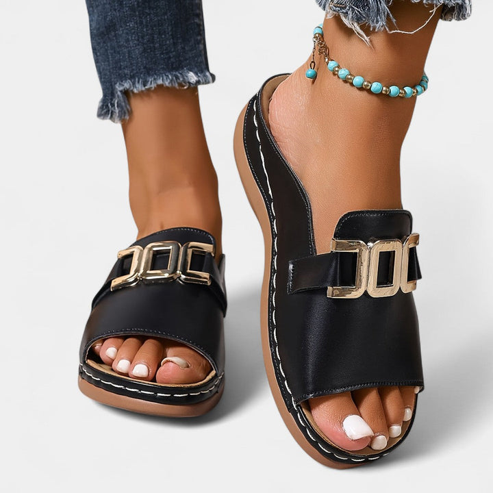 Alexia - sandale ortopedice cu stil modern și confort absolut