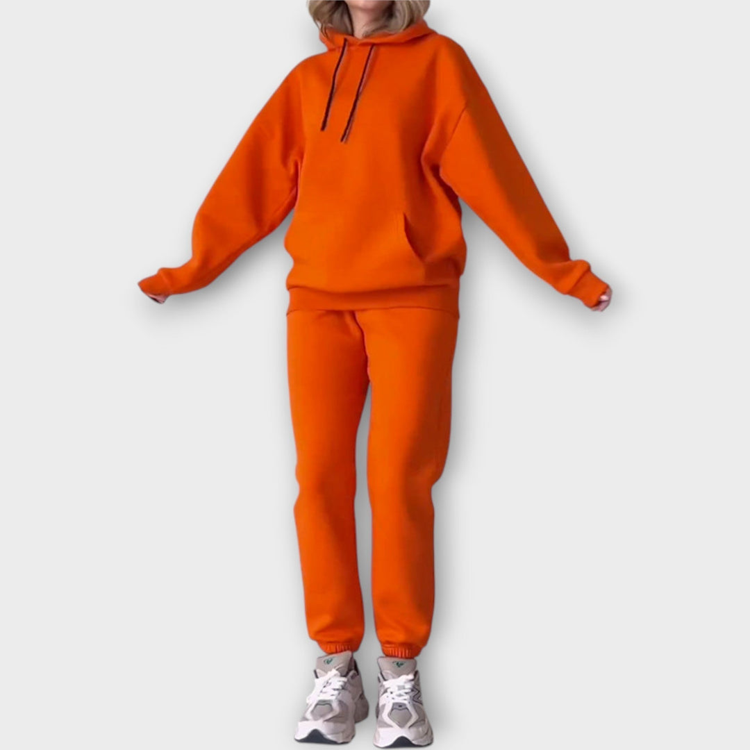 Set de costum cu croială lejeră