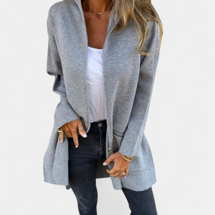 Tereza – Jachetă din sweatshirt cu glugă pentru femei