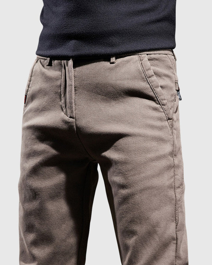 Libuše- Pantaloni slim fit pentru bărbați