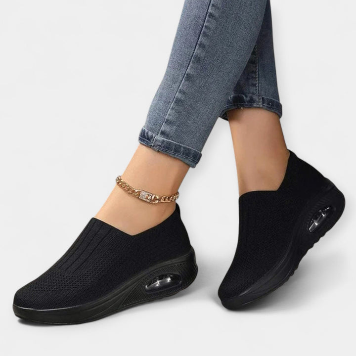 Îmbrăcăminte confortabilă și ușoară