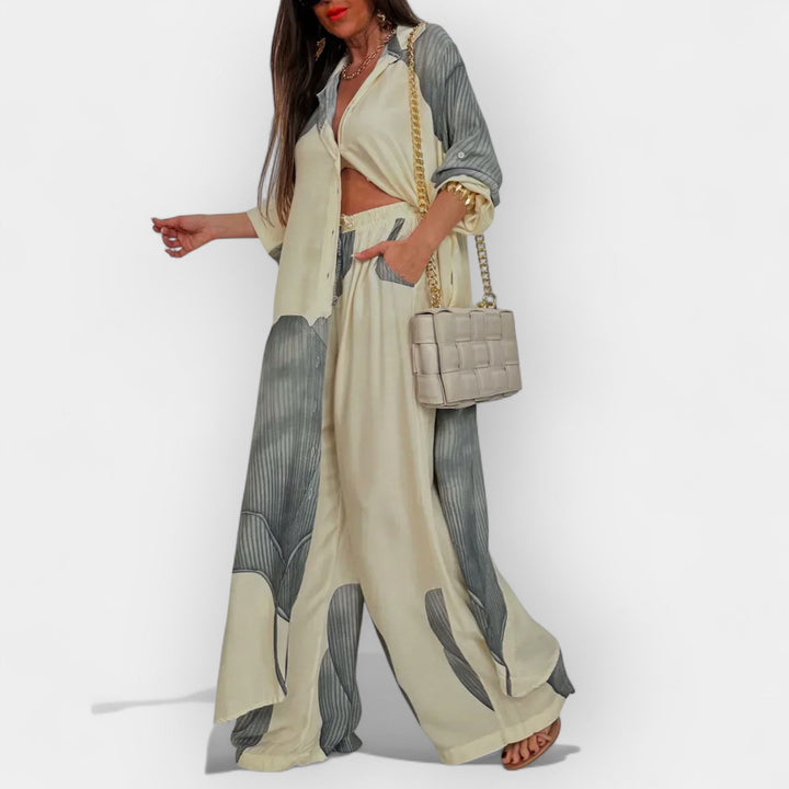 Set Tricou și Pantaloni