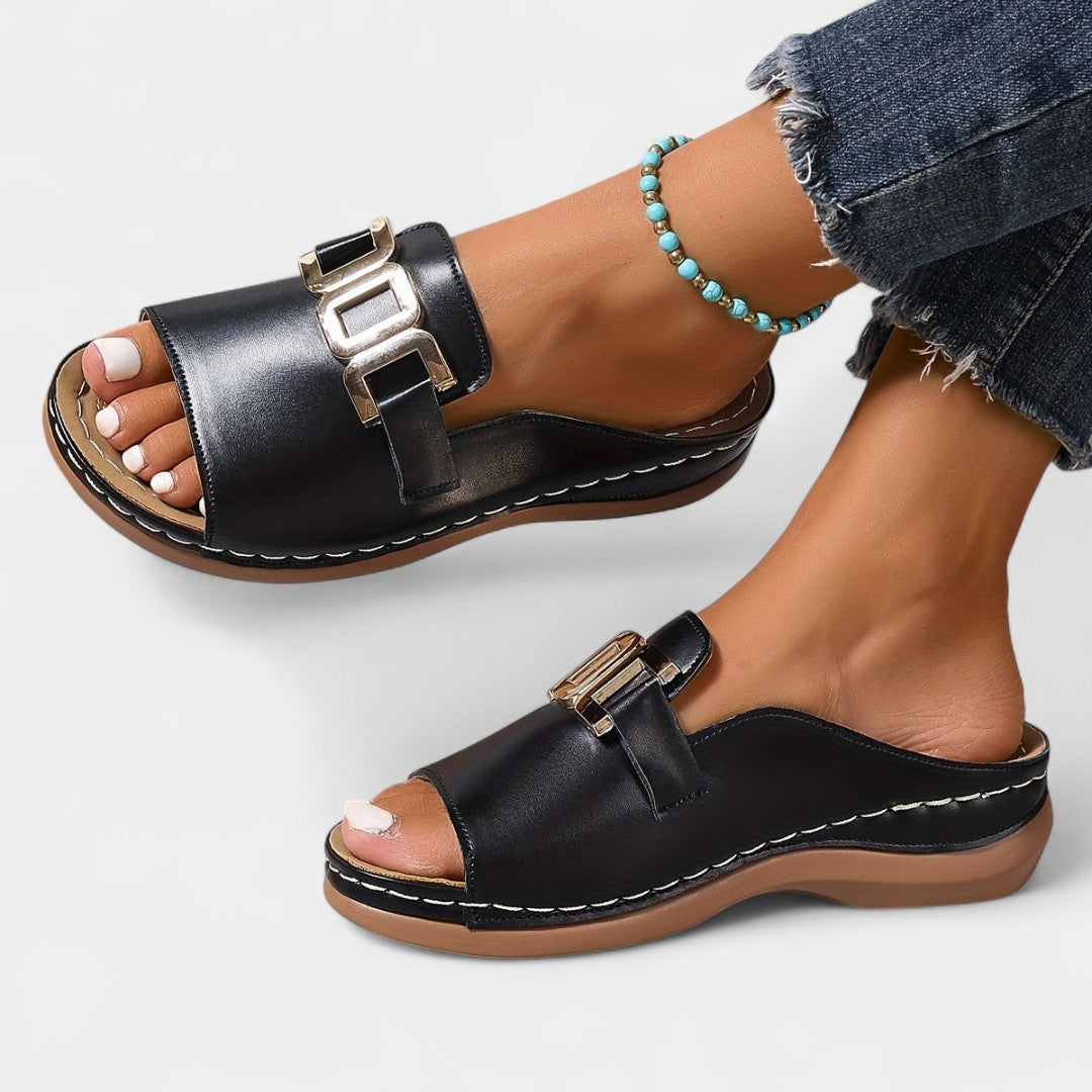 Alexia - sandale ortopedice cu stil modern și confort absolut