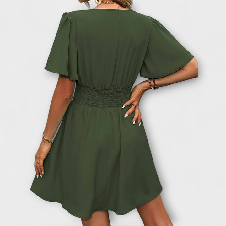 Winslet - Rochie cu talie pliissată și decolteu în V