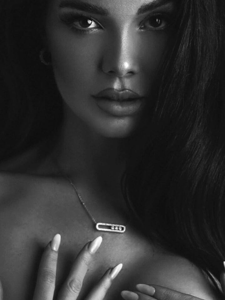 Ana - Colier cu Trei Diamante în Mișcare