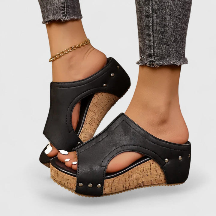 Marigô - Sandale ortopedice cu platformă și design elegant