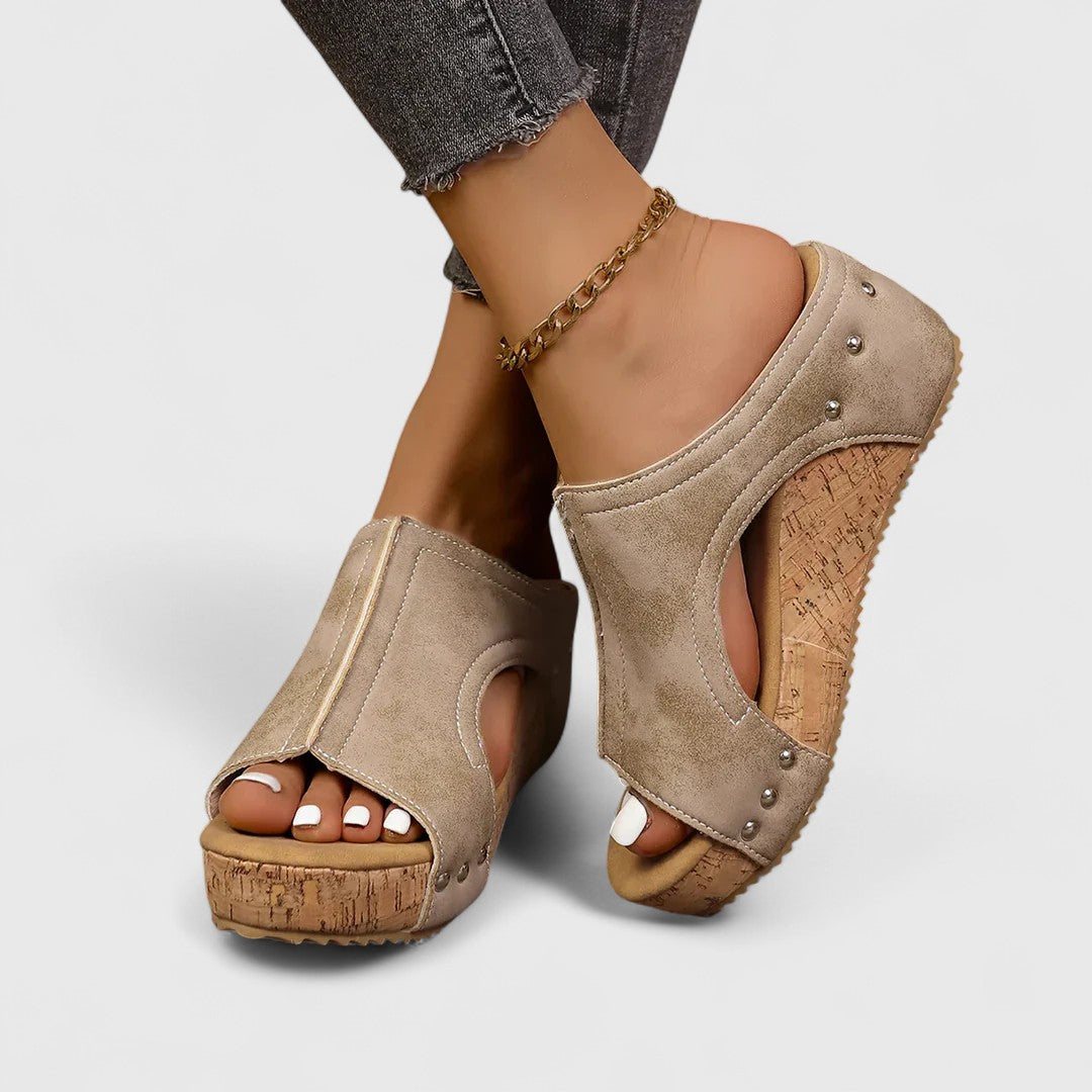 Marigô - Sandale ortopedice cu platformă și design elegant