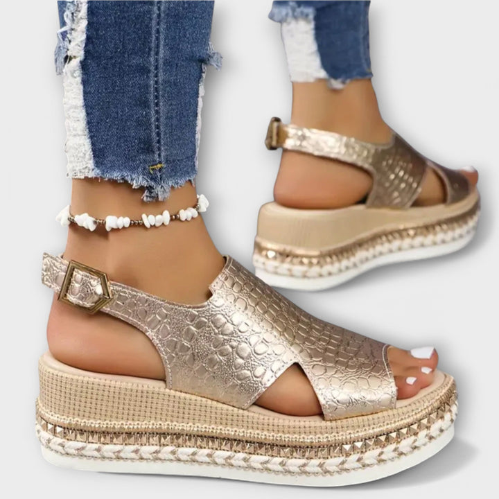 Sandale pentru femei