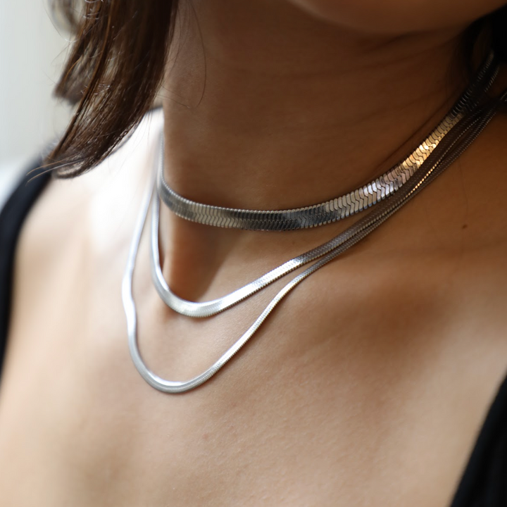 Nina - Colier cu detalii minimaliste