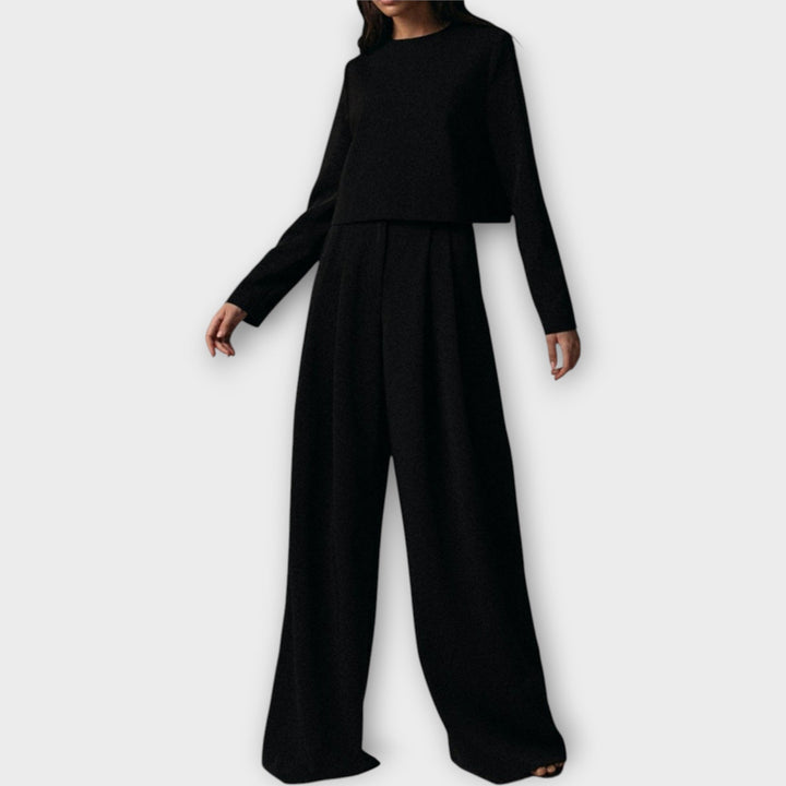 Set cu Simplitate Elegantă și Stil Clasic