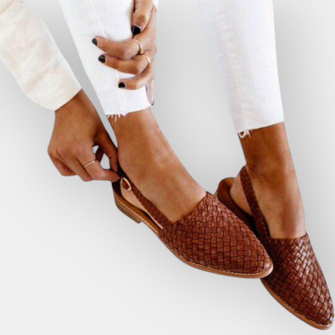 Manuale cu estetică minimală