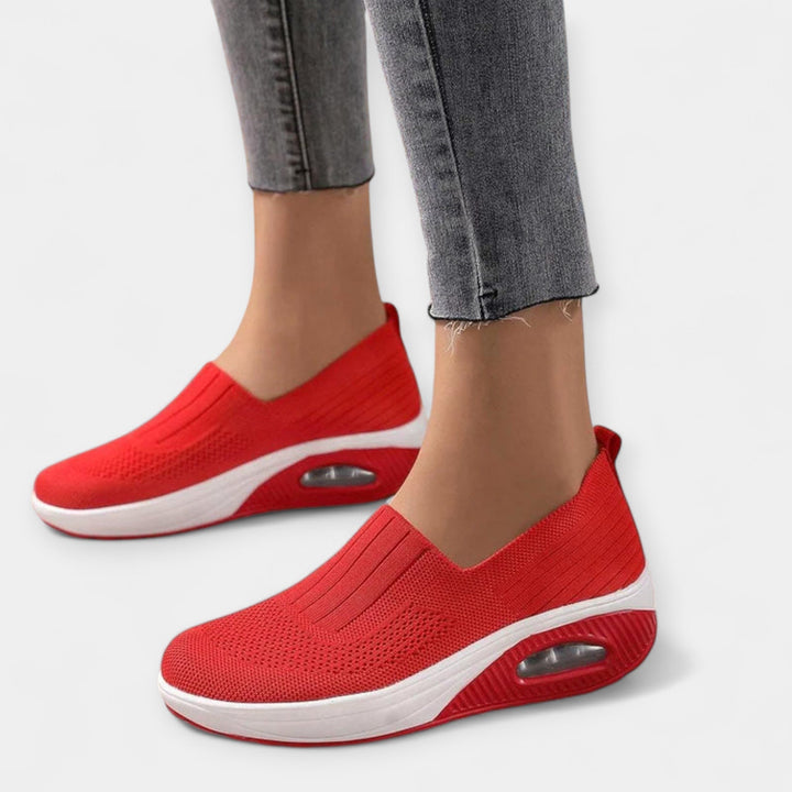 Îmbrăcăminte confortabilă și ușoară